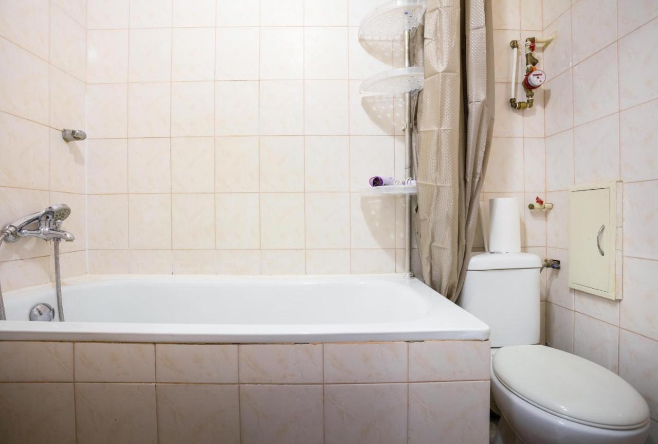 Apartment Near Metro Pecherskaya Kiev Eksteriør bilde