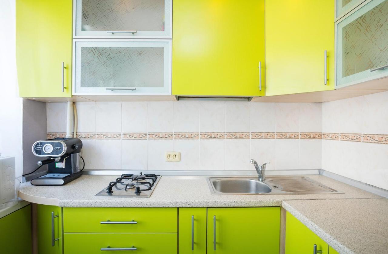 Apartment Near Metro Pecherskaya Kiev Eksteriør bilde