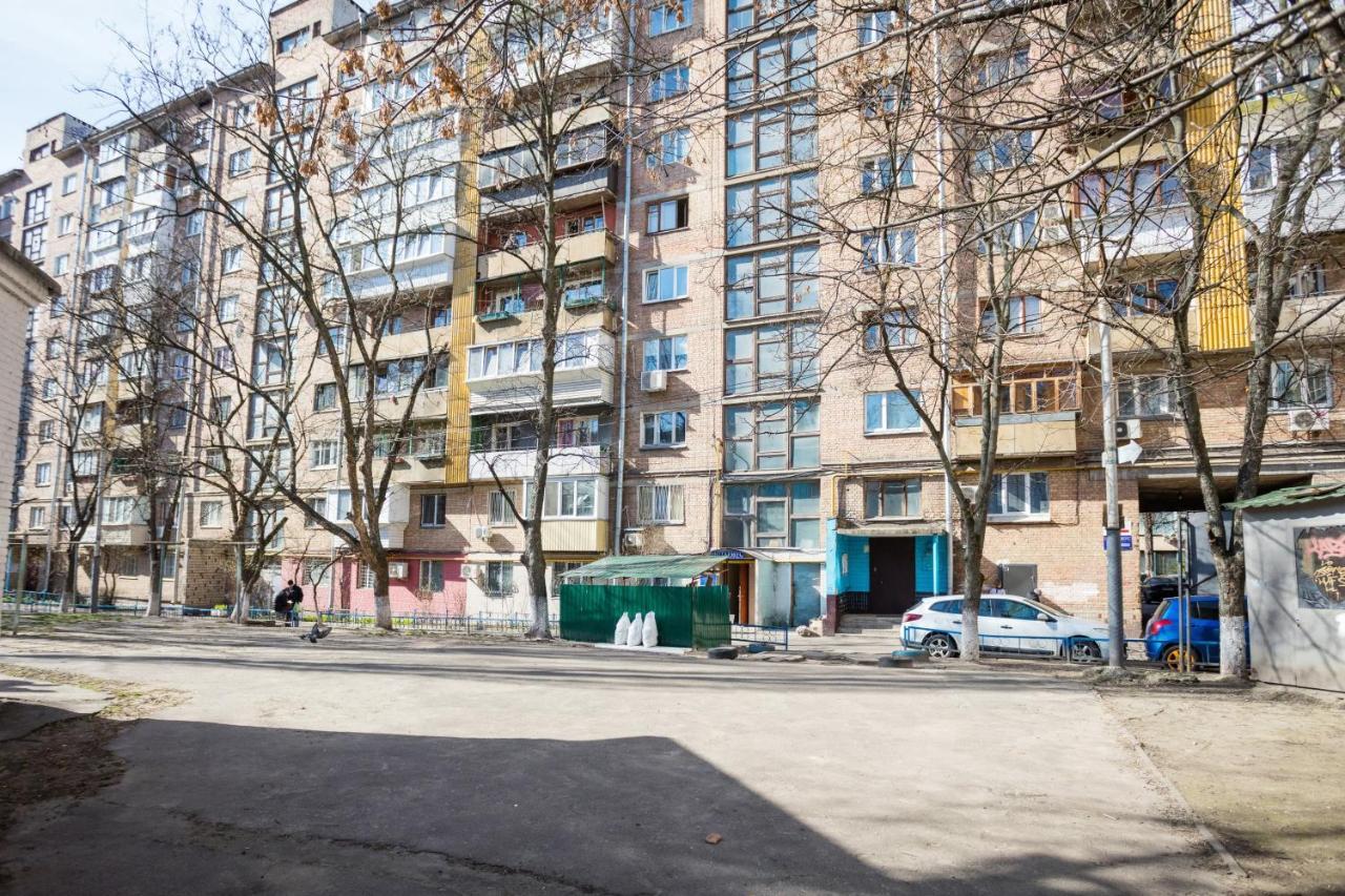 Apartment Near Metro Pecherskaya Kiev Eksteriør bilde